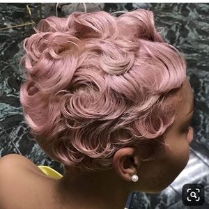 Meet your Posher, Kelechi